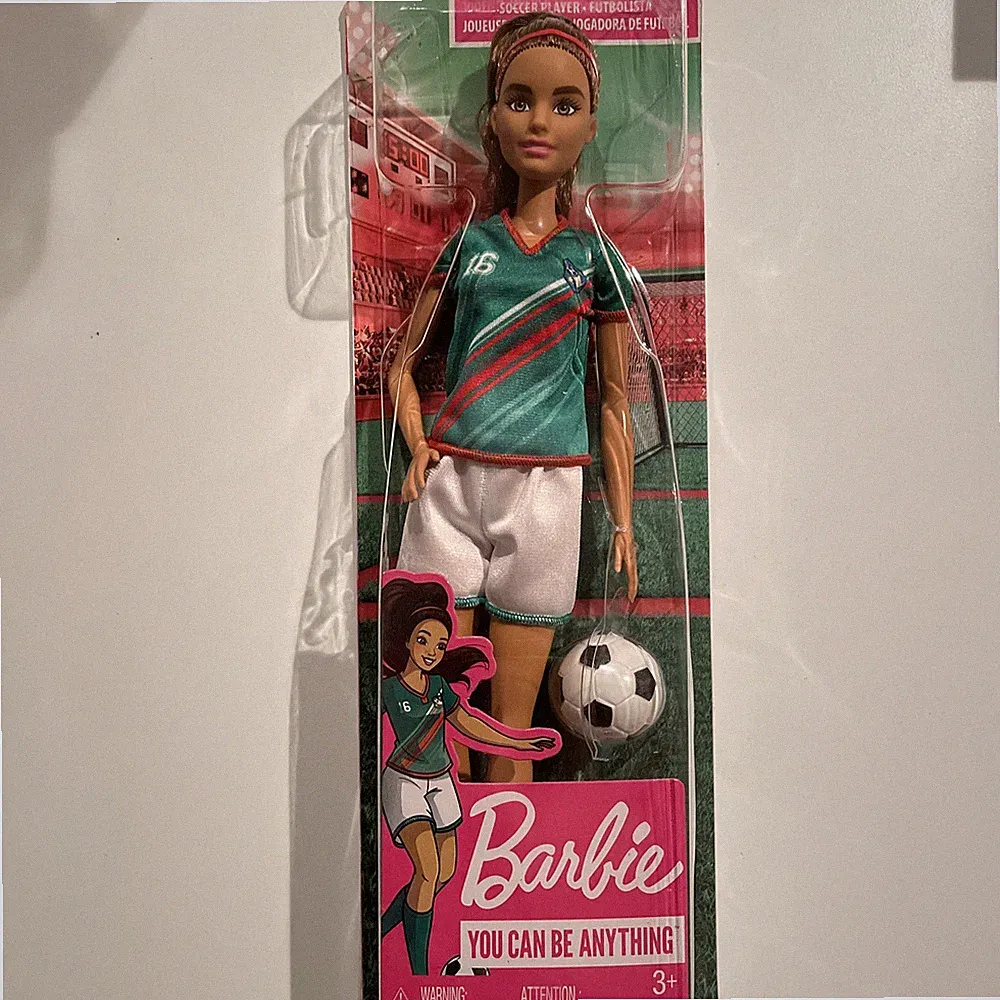 Barbie Soccer Doll, Brunette Ponytail, #16 Uniform, Soccer Ball, Cleats