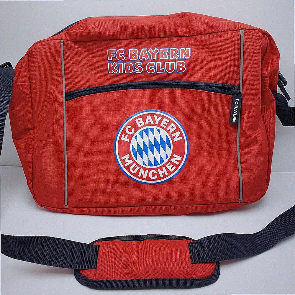 Bayern Munich Kids Club Training Gym Duffle Bag Red Soccer FC Bayern Munchen Yth
