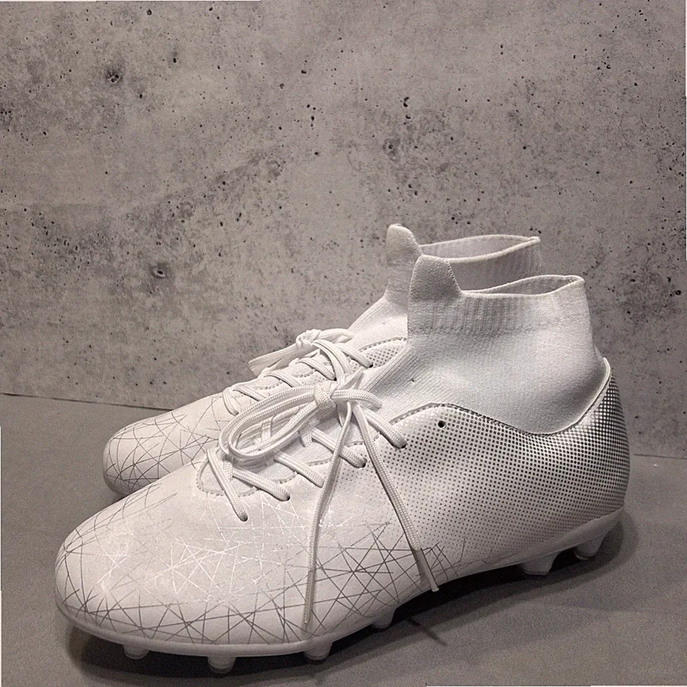 Binbinniao Men’s Soccer Cleats Boys,Size US(7.5)Eu 41