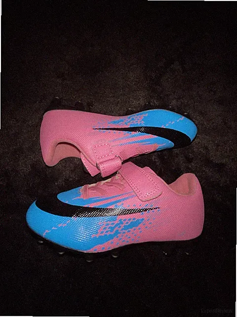 Blue And Pink Soccer Cleats , With Strap For Kids , Brand New ,no Box,size EU 30