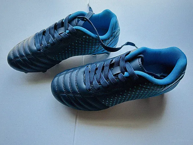 Boys Girls Outdoor Sport Football Shoes Soccer Cleats for Little/big kids