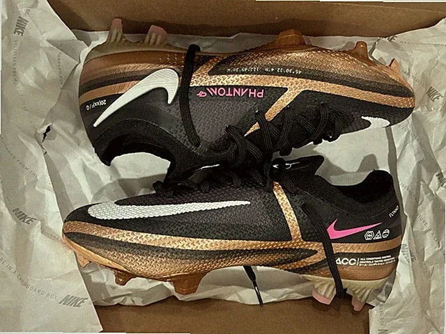 Brand New Nike Phantom GT2 Elite FG Firm Ground Soccer Cleats - Metallic Copper