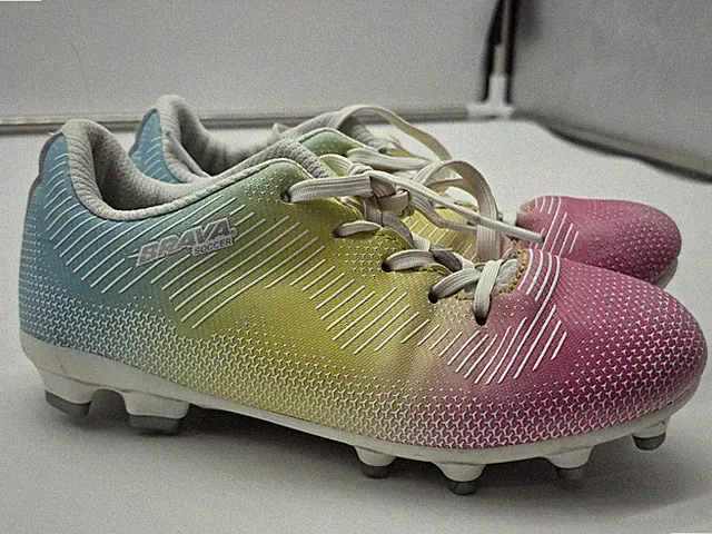 Brava Soccer Shoes Girls Size 1.5 Multi Ombre Rainbow Soccer Cleats Damage