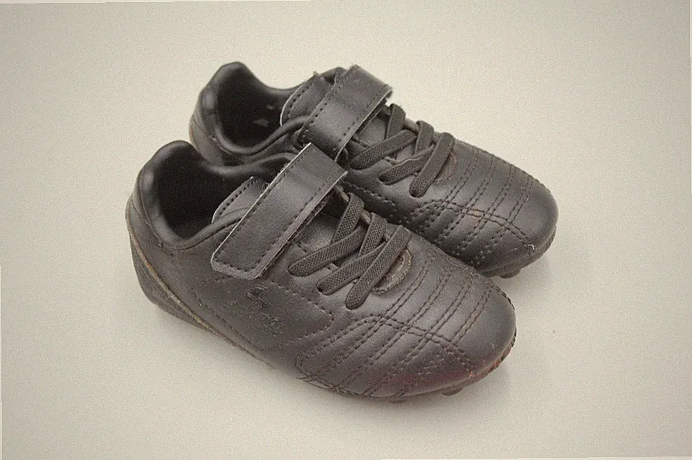 Brava TODDLER Racer Soccer Shoes Size 7D Black Cleats Baseball Running Traction