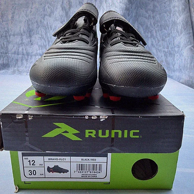 Bravo- VLC1 Runic Cleats