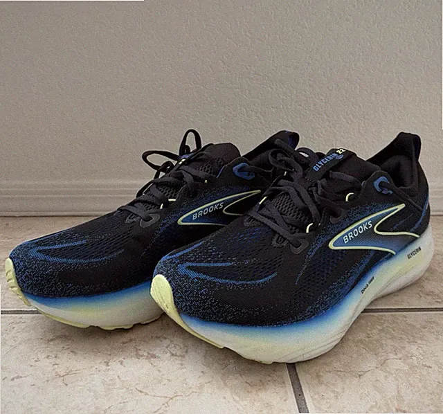 Brooks Glycerin 22 Men's 13 US Running Shoes Athletic Track Sports Training Race
