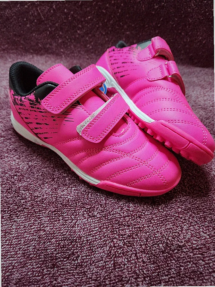 Brooman Girls Pink Turf Soccer Cleats Youth Size 1 Hook and Loop Shoes New Box