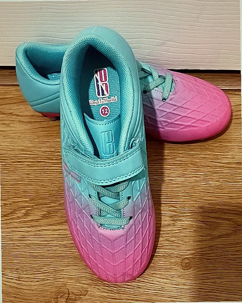 brooman mens soccer cleats