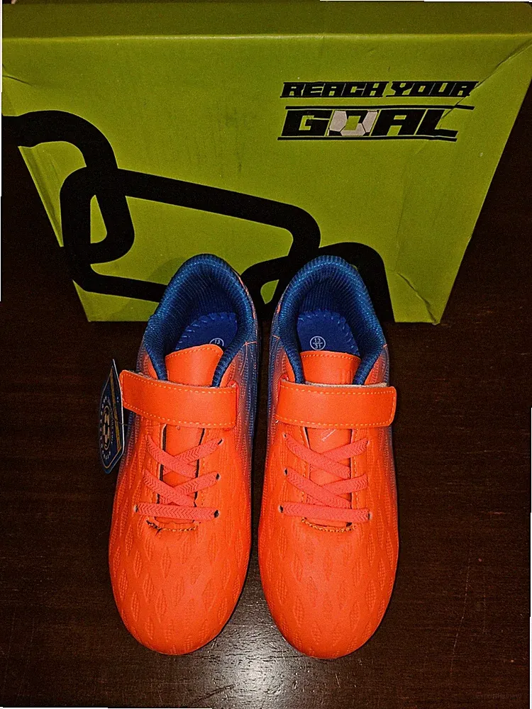 Brooman Kids Size 13 Firm Ground Soccer Cleats Boys Girls Athletic Football