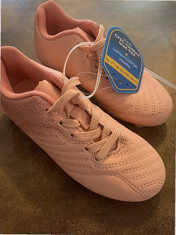 Brooman Kids Soccer Cleats Boys Girls Athletic Outdoor Shoes - Pink - Size 11