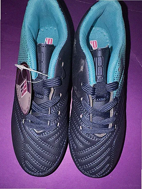 Broomans Kids Soccer Boy Or Girl / Size 12/ NavyBlue — Brand New
