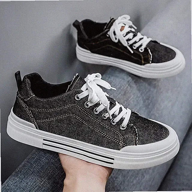 Canvas Men's Sneakers Soft-soled Low Top Flat Fashion Board Shoes Breathable