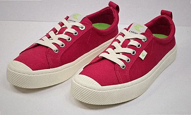 Cariuma Shoes Womens 7.5/Mens 6 OCA Rio Brasil Canvas Low Sneakers Red Shoes