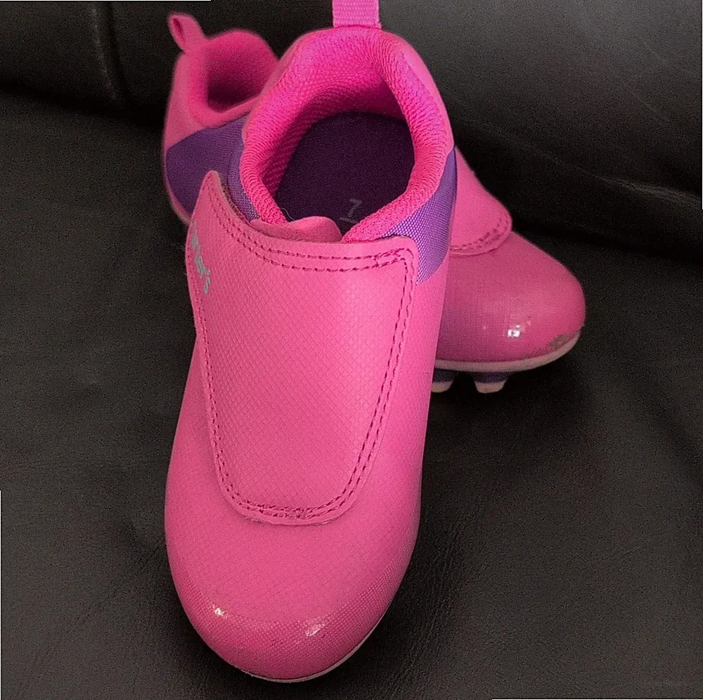 carter's Girls' Pink Soccer Cleats US Size 7