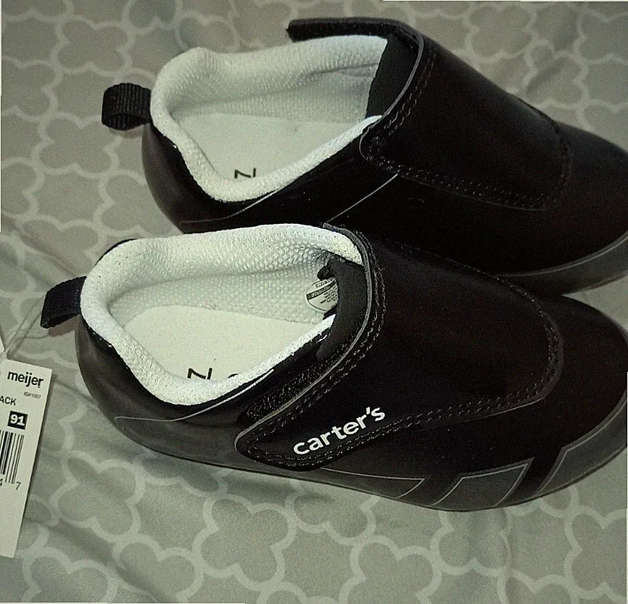Carter's Soccer Cleat Size 7 NIB Easy On And Off