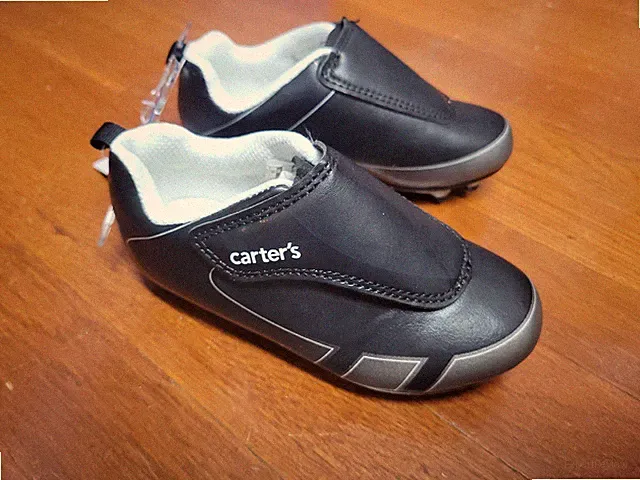 Carter's Unisex Toddler Size 9 Black Soccer Cleat