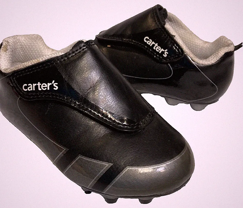 Carters Little Kids Black Soccer Cleats (Size 7)