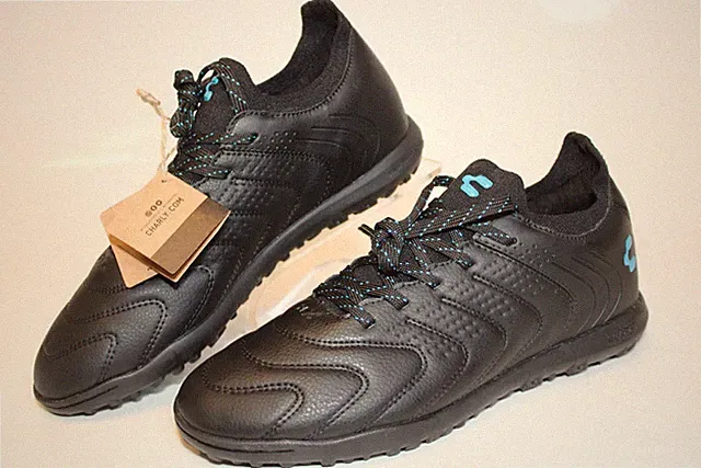 Charly Black Leather Encore Turf Soccer NEW US 7.5 MX 25.5 Mens Shoes 1086367