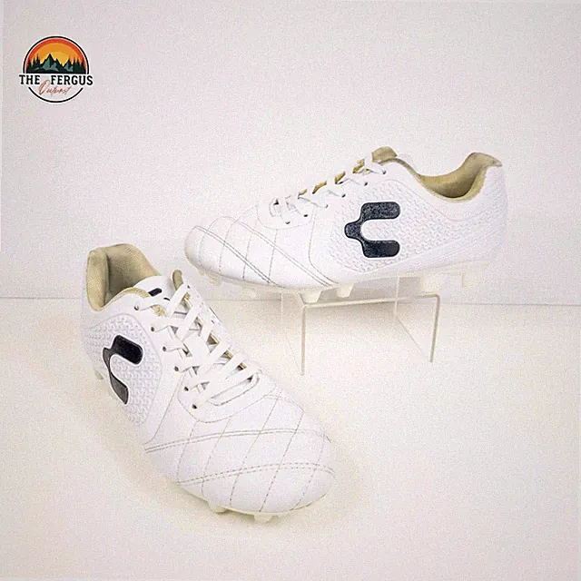 Charly Legendario 2.0 LT FGSoccer Cleats Youth Size 4