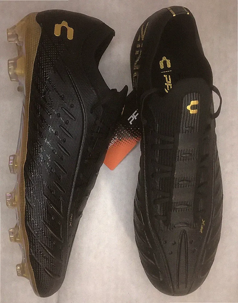 Charly x Zinetik PFX Black/Gold Soccer Cleats Men’s Size 10 Mex 28
