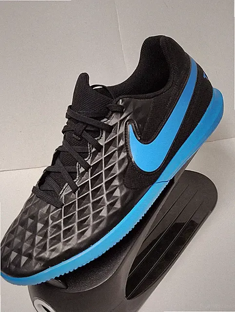 CLEAN Nike Men's 9 TIEMPO LEGENDX 8 Club IC AT6110-004 Indoor Soccer Shoes Cleat