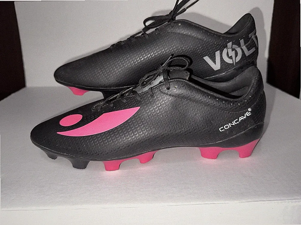 Concave Volt + Speed Soft Ground Black/Pink Soccer Cleats Size 10.5 Men’s