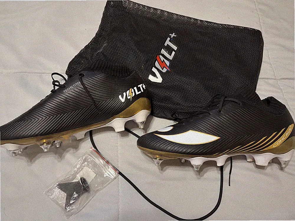 Concave Volt+ TechStitch SG Soccer Cleats Black Gold US 9.5 W/ Bag & Key