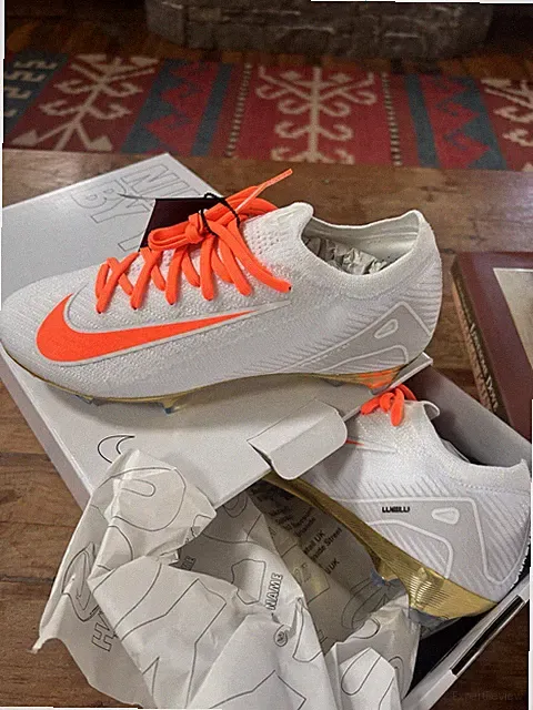 Custom Nike Mercurial Vapor 16S Elite
