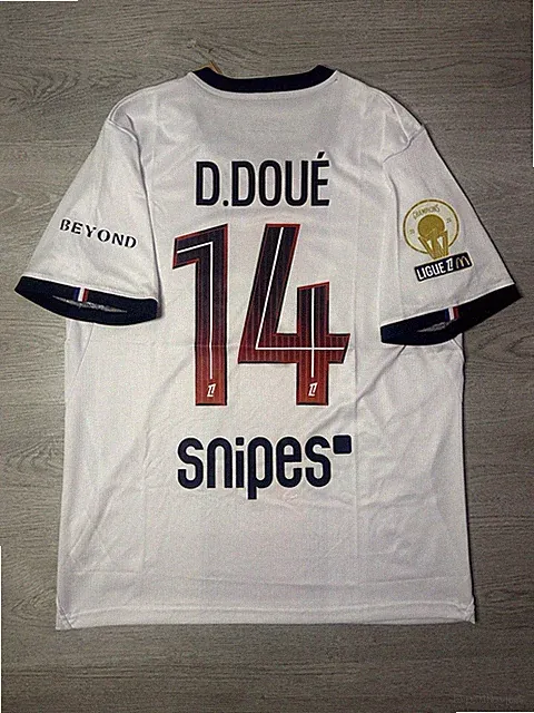 D. DOUE #14 PSG 26/27 Away Jersey Size Men's Large