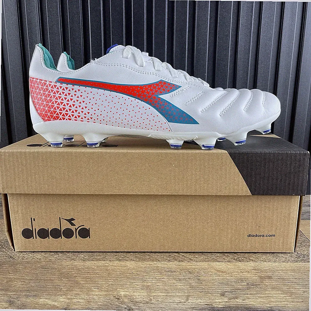 Diadora Brasil Elite GR LT W LP12 Size 8.5 Womens White Blue Red Soccer Cleats