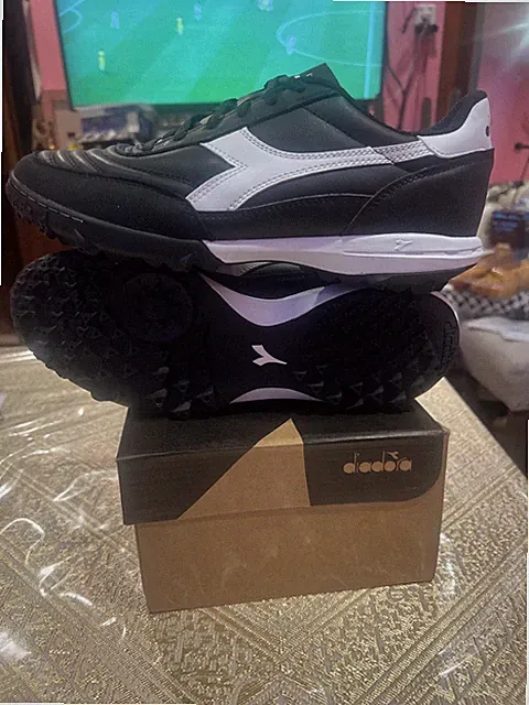 Diadora Calcetto LT Turf Indoor Soccer Shoe 101.179497-C0641 Men’s Size (9.5)