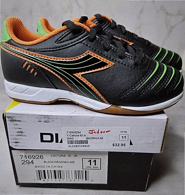 Diadora Cattura ID Jr Turf Soccer Shoes - Youth / Little Kid’s Size 11