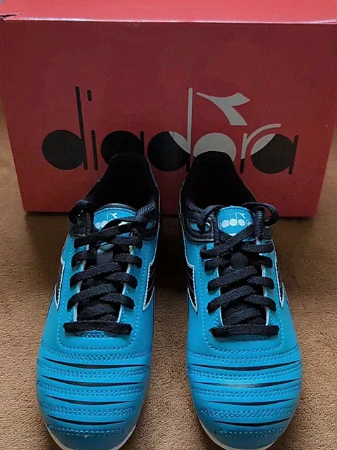 Diadora Kids Cleats Cattura MD JR- Columbia/Black-5US