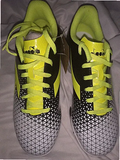 Diadora Kids Cleats Size 5 In Kids, Brand New , Never Worn
