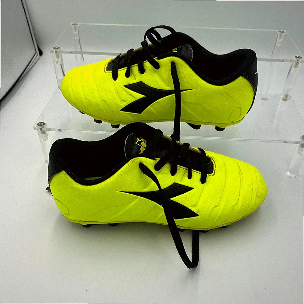 Diadora Pichichi 2 MD Jr 101.176287 Kids US 1 Sneakers Neon Yellow Soccer Cleats