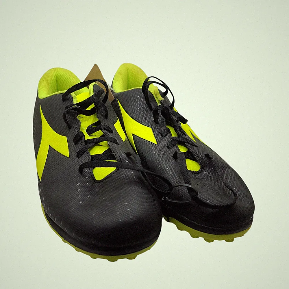 Diadora Pichichi 5 TF Turf Men's Size 6 Black/Yellow *Imperfect/No Box*