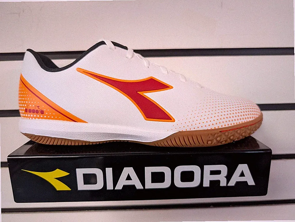 Diadora Indoor
