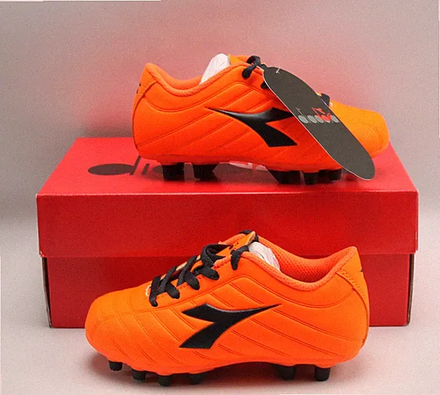 Diadora Soccer Cleats Black and Orange Youth 2 Black Laced Black Bottoms
