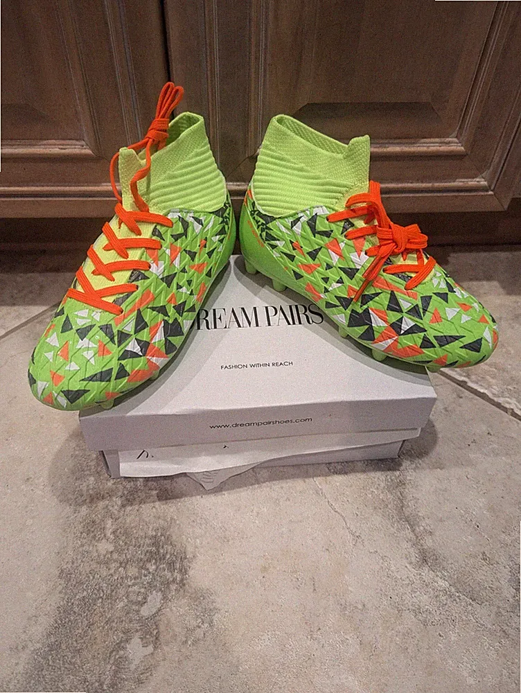 DREAM PAIRS Boys Football Cleats Youth High Top Firm Ground Soccer Shoes Size 13