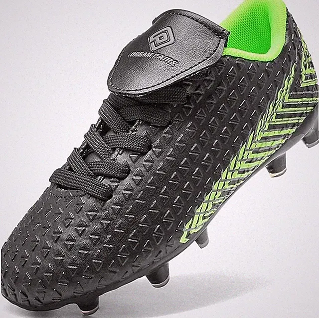 DREAM PAIRS Boys Girls Soccer Baseball Shoes Sport Athletic Football Cleats Sz 4