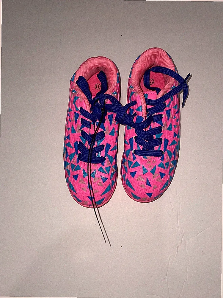 Dream Pairs Girls Indoor Turf Soccer Shoes Lace Up Cleats Size 11