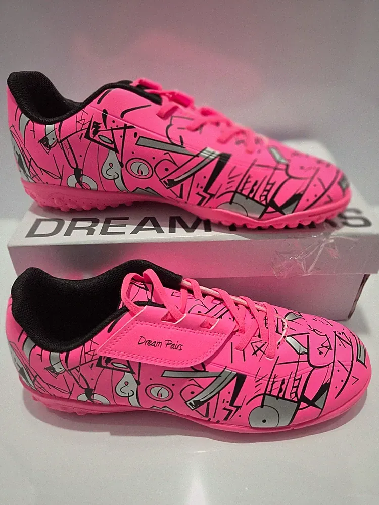 DREAM PAIRS Kids' Multi-Sport Indoor Soccer Cleats (Model KKUMSO2511), Hot Pink