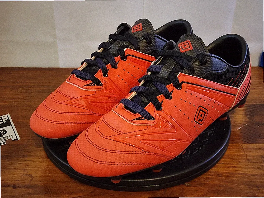 DREAM PAIRS Men Soccer Shoes Sport Athletic Outdoor Football Cleats Size 8.5