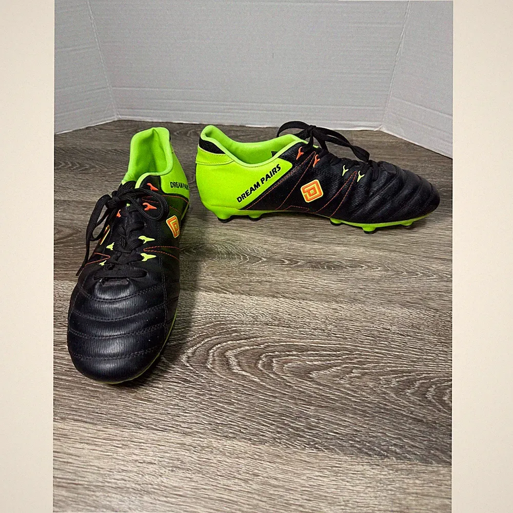 Dream Pairs Mens Soccer Cleats Black Neon Green Firm Ground Size 10.5 Blokecore