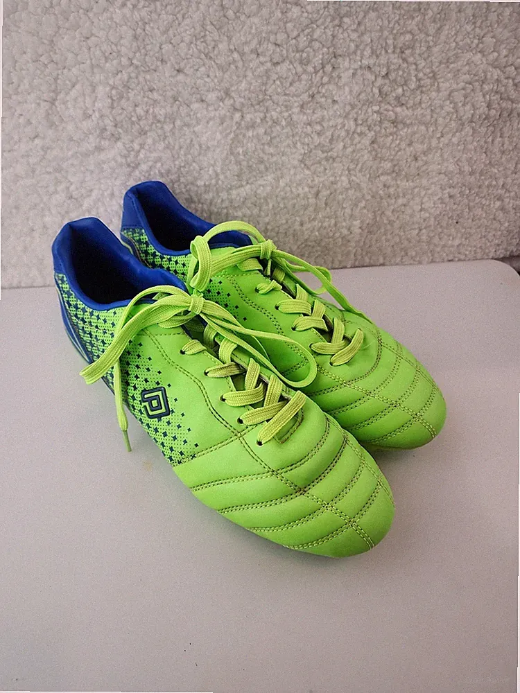 Dream Pairs Mens Soccer Cleats Size 8