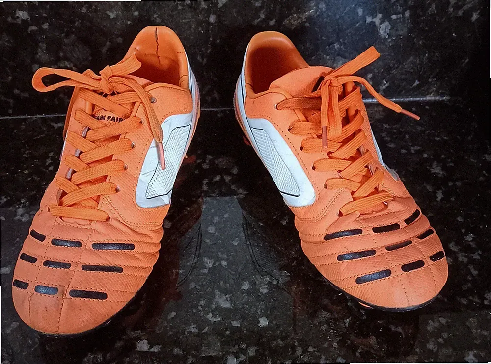 Dream Pairs Soccer Cleats 151028-k US 5 EU 36 Great Condition