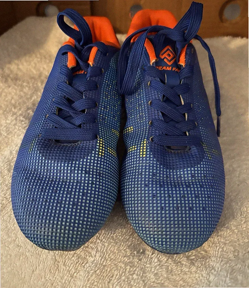 Dream Pairs Soccer Cleats Boys Size 2 Blue & Orange
