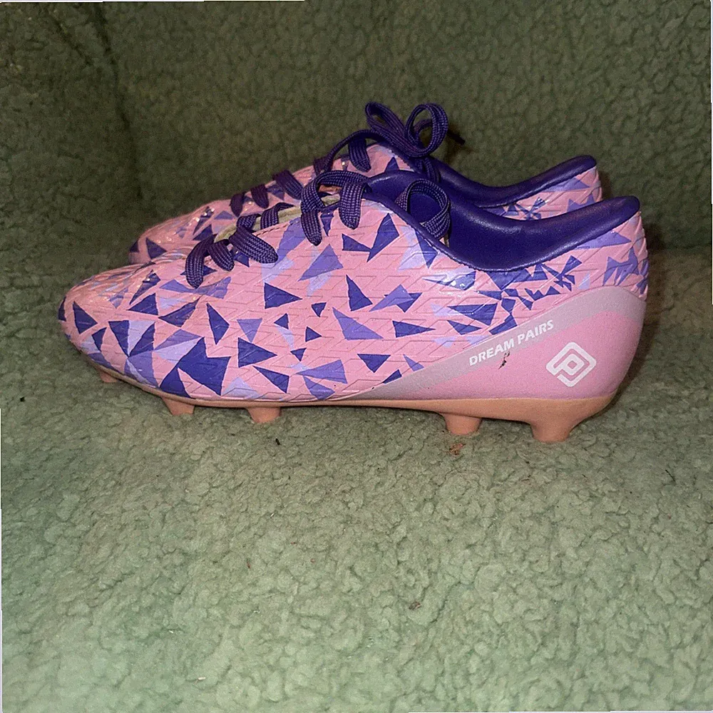 Dream Pairs Soccer Shoes Womens Outdoor Sport Football Soccer Cleats 5 Pink