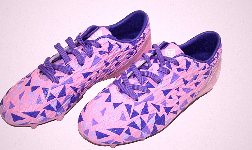 dream pairs soccer cleats women
