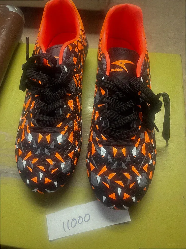 DREAM PAIRS Unisex Youth Soccer Futbol Cleats Orange girls Size 6.5 Boys 5